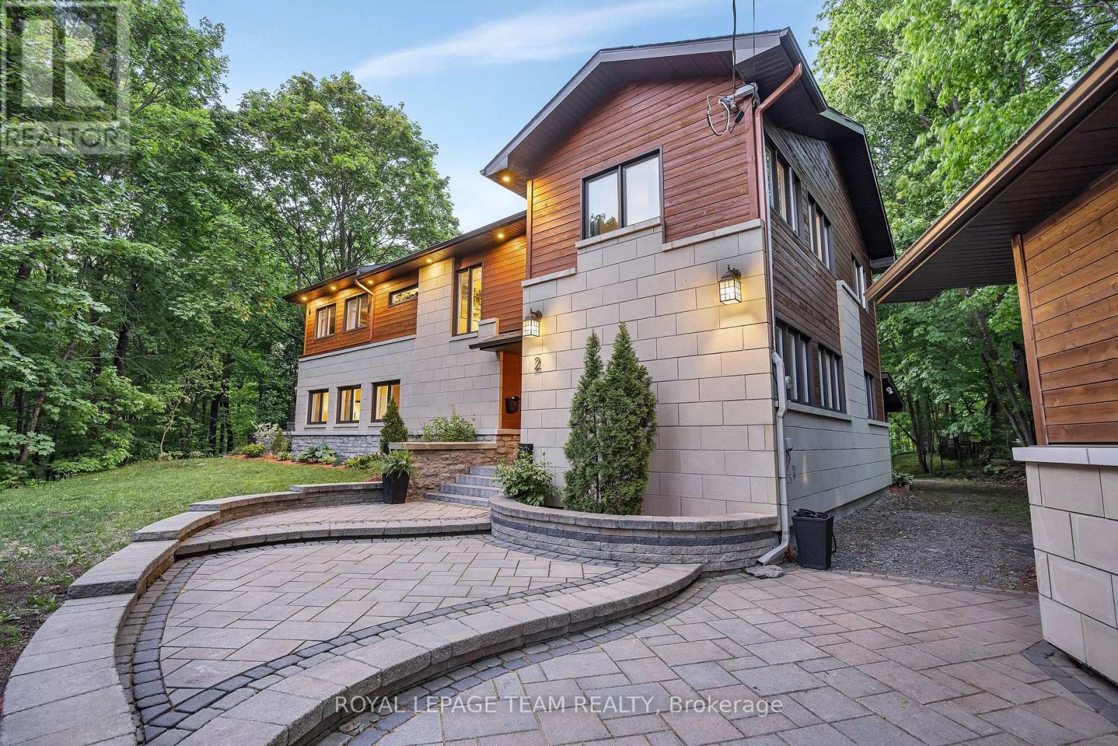 2 Fairhaven Way, Ottawa, Ontario  K1K 0R3 - Photo 3 - X13208138