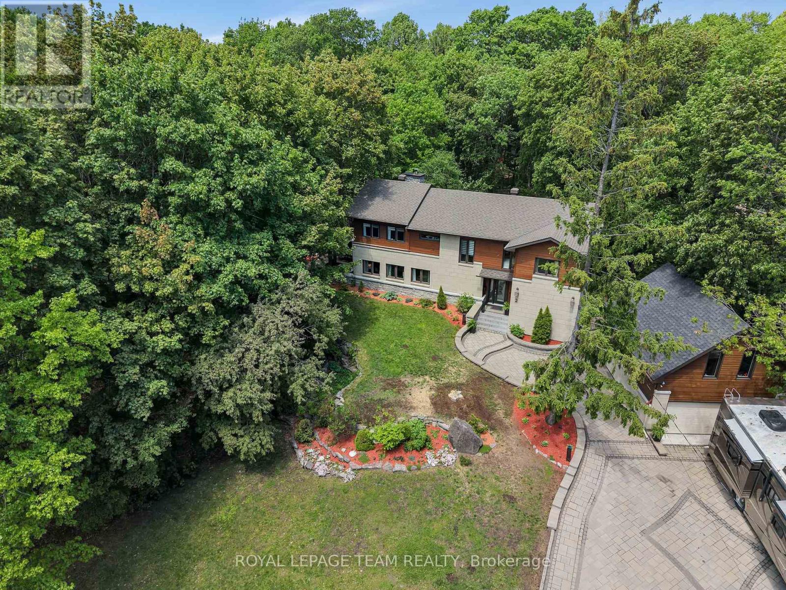 2 Fairhaven Way, Ottawa, Ontario  K1K 0R3 - Photo 38 - X13208138