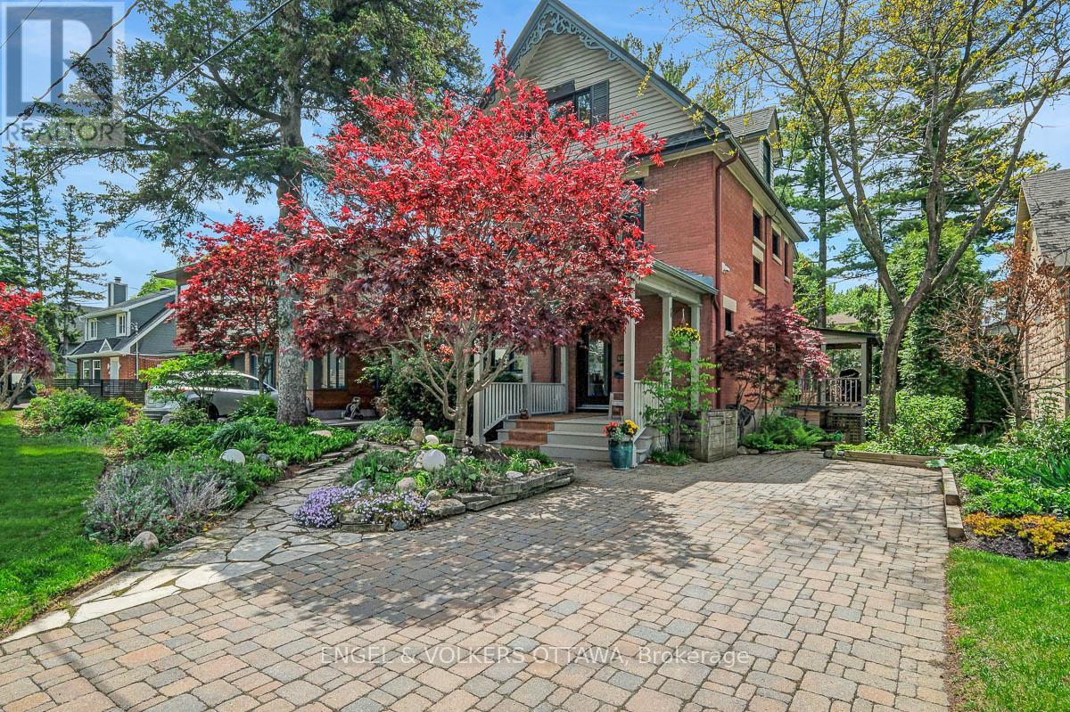618 Edison Avenue, Ottawa, Ontario  K2A 1V7 - Photo 2 - X13208304