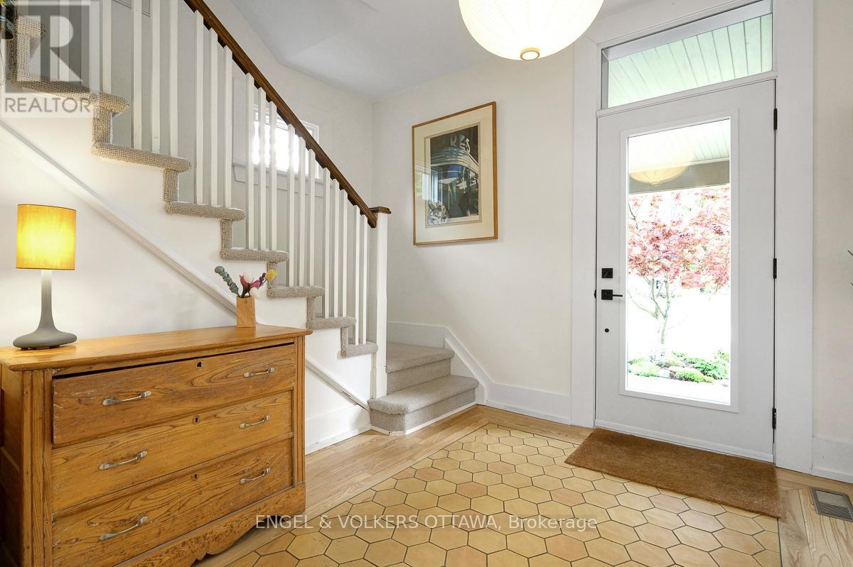 618 Edison Avenue, Ottawa, Ontario  K2A 1V7 - Photo 5 - X13208304