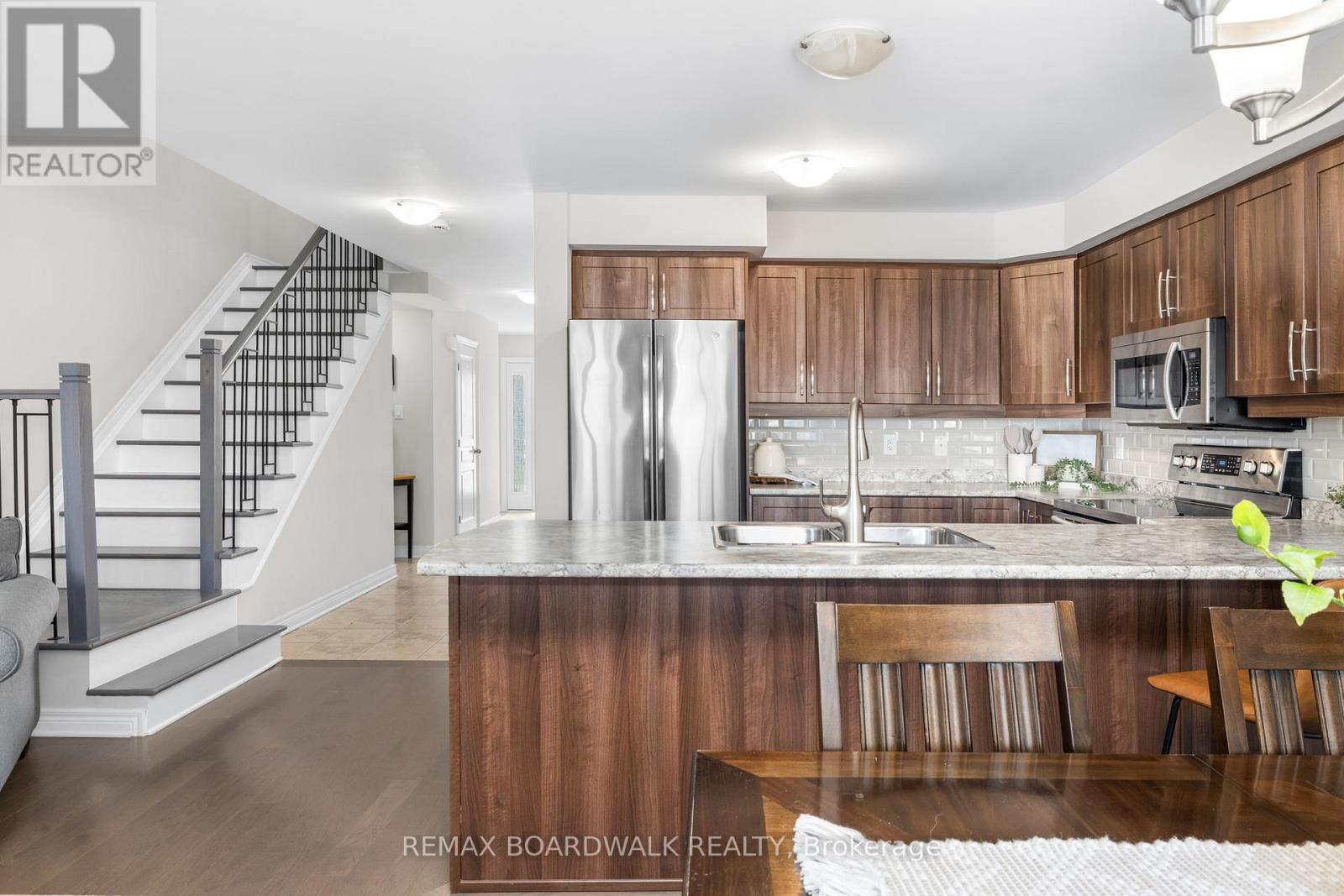 10 Code Crescent, Carleton Place, Ontario  K7C 0A4 - Photo 10 - X13208346