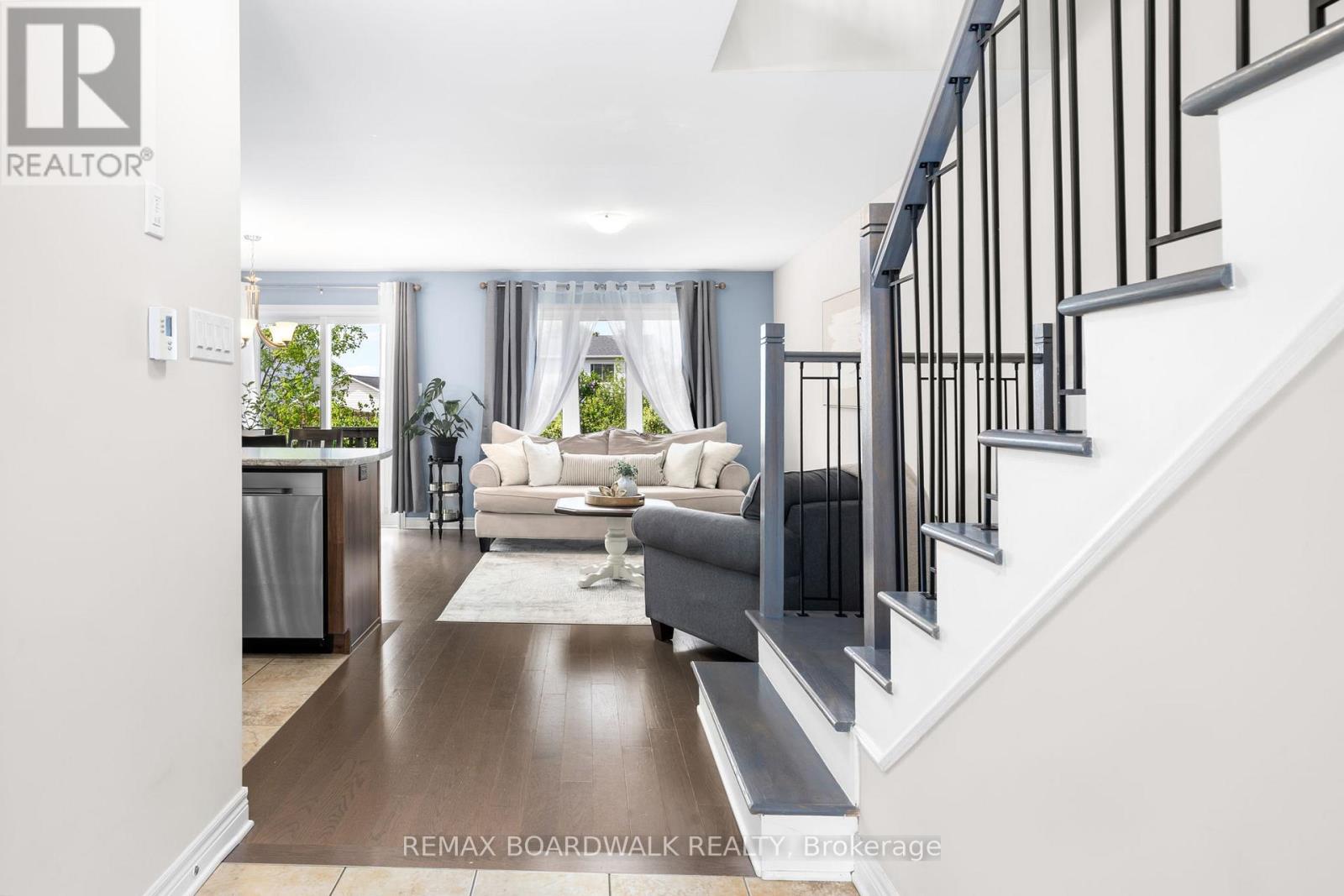 10 Code Crescent, Carleton Place, Ontario  K7C 0A4 - Photo 4 - X13208346