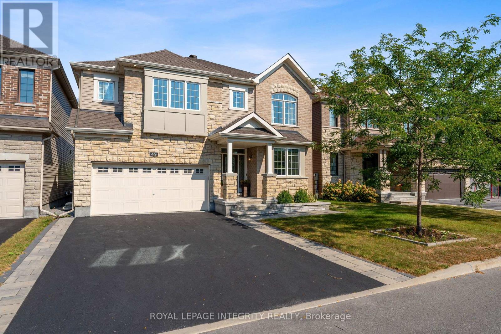 49 HAWKS LANDING CRESCENT, Ottawa, Ontario