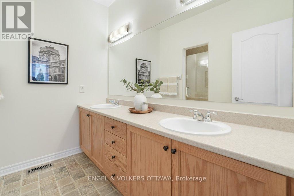 2531 Stone Cove Crescent, Ottawa, Ontario  K2J 0T2 - Photo 18 - X13208426
