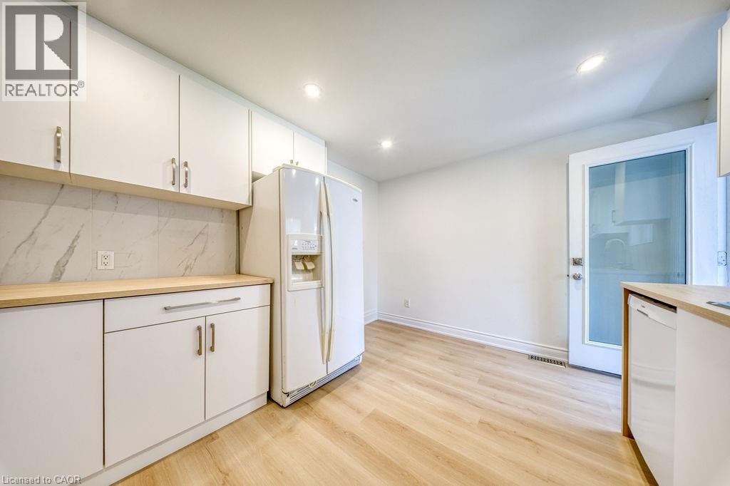 1062 Cannon Street E, Hamilton, Ontario  L8L 2H8 - Photo 14 - 40834420