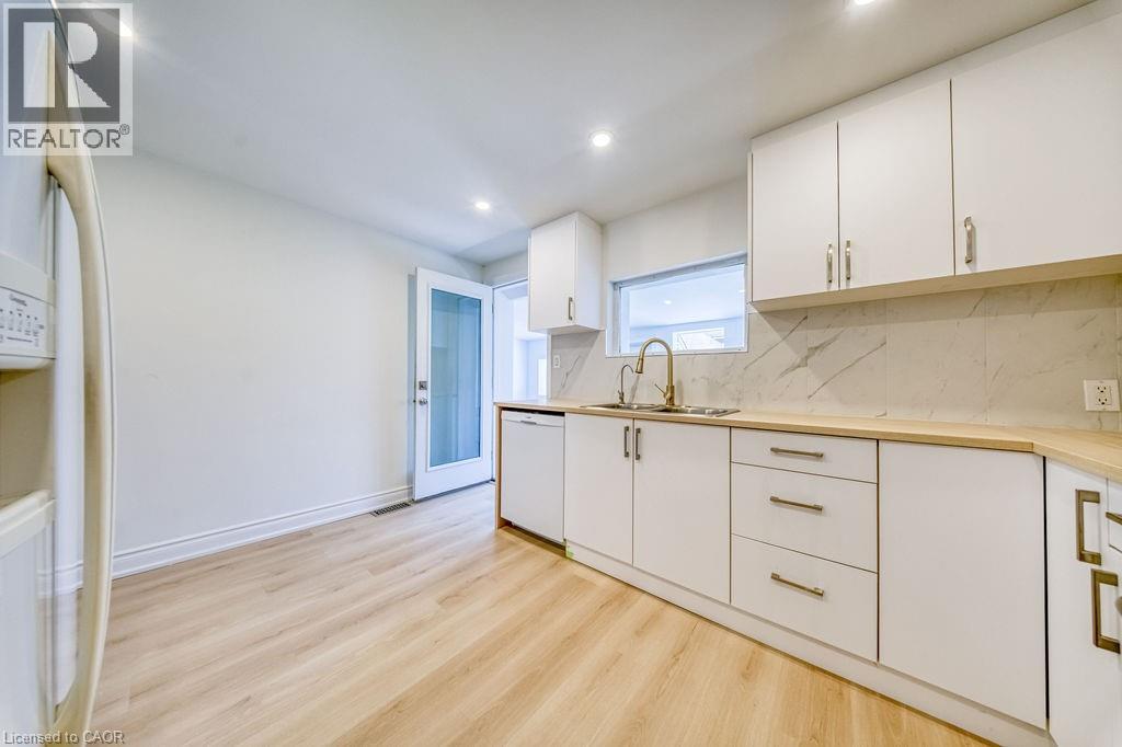 1062 Cannon Street E, Hamilton, Ontario  L8L 2H8 - Photo 15 - 40834420