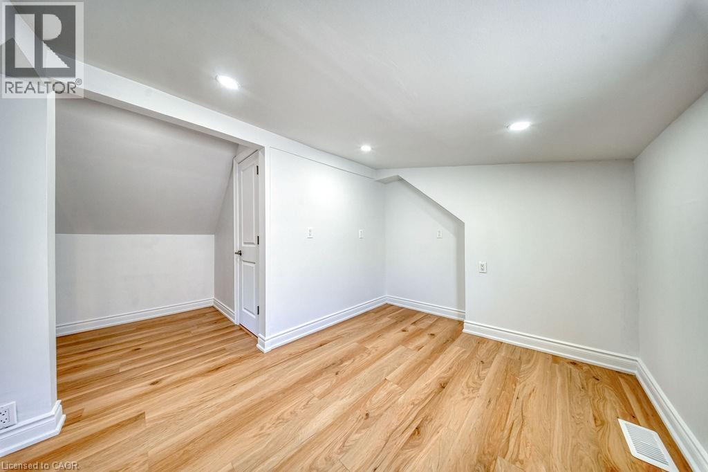 1062 Cannon Street E, Hamilton, Ontario  L8L 2H8 - Photo 26 - 40834420