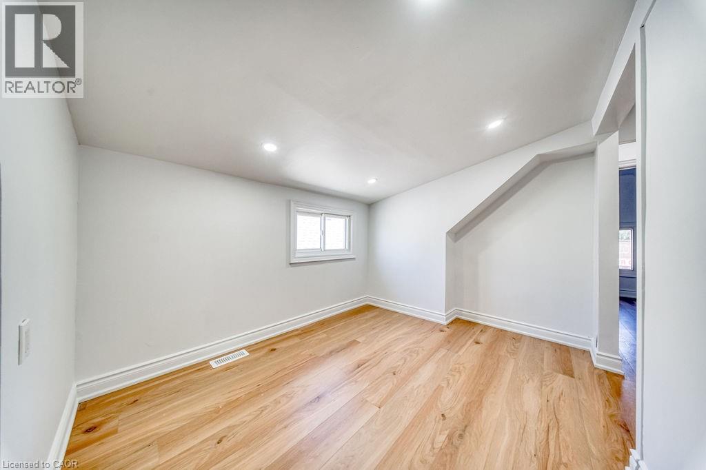 1062 Cannon Street E, Hamilton, Ontario  L8L 2H8 - Photo 28 - 40834420