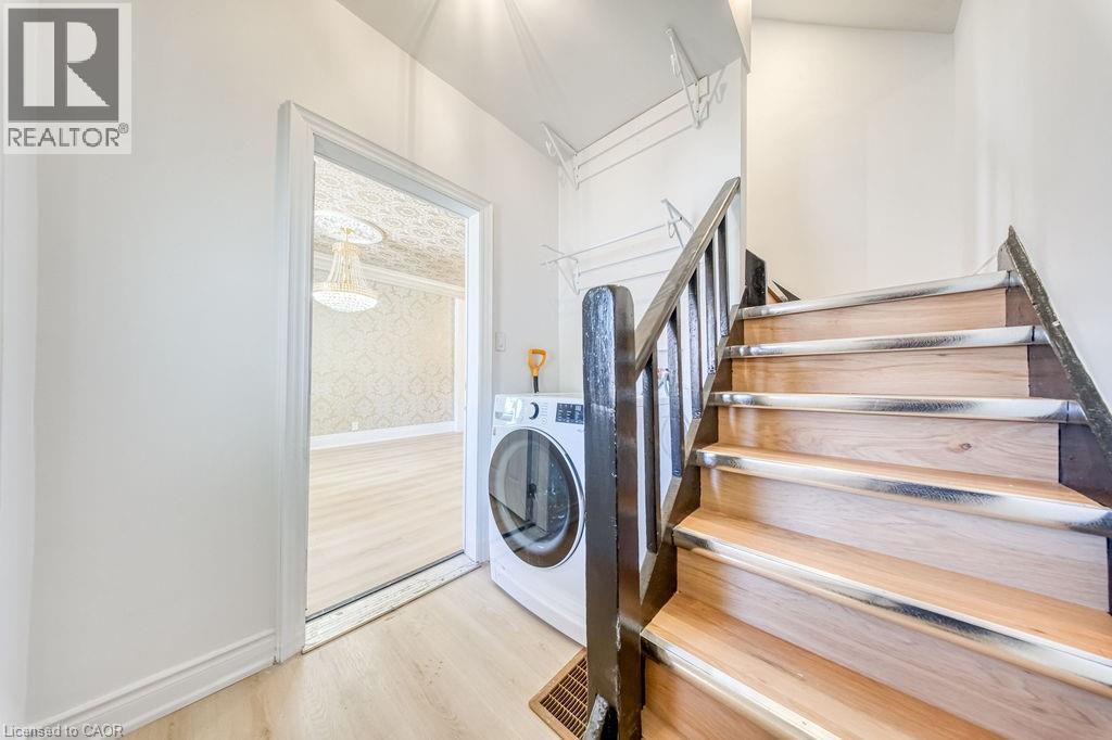 1062 Cannon Street E, Hamilton, Ontario  L8L 2H8 - Photo 6 - 40834420
