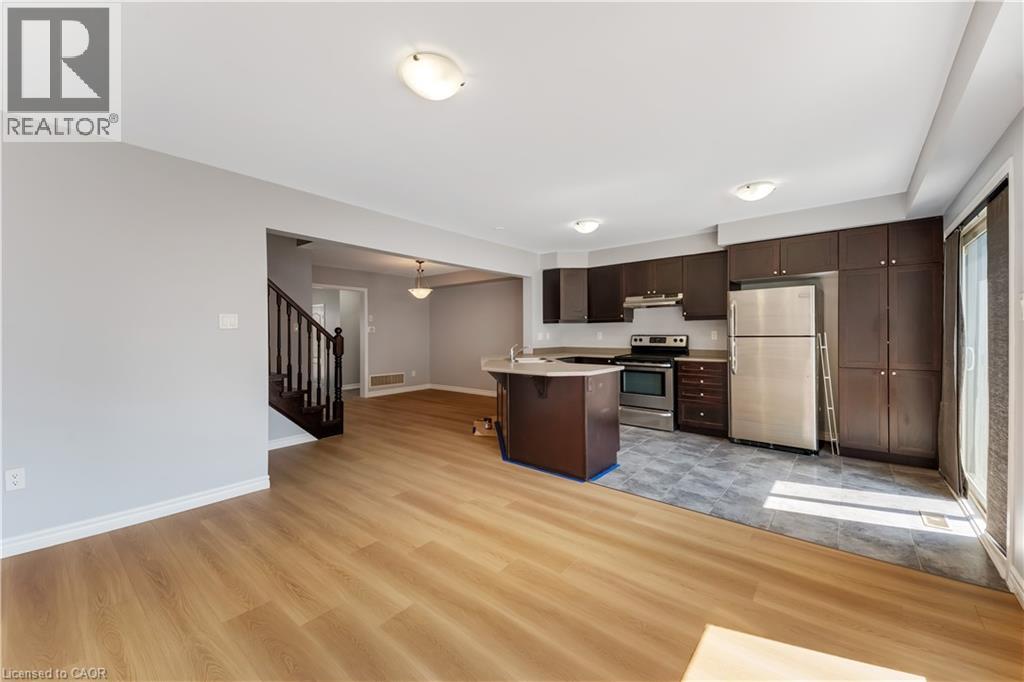 21 Postmaster Drive, Kitchener, Ontario  N2R 0J2 - Photo 11 - 40833815