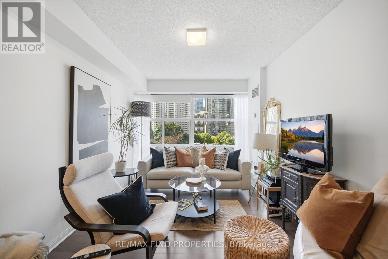 910 - 11 St. Joseph Street, Toronto, Ontario  M4Y 3G4 - Photo 18 - C13133288