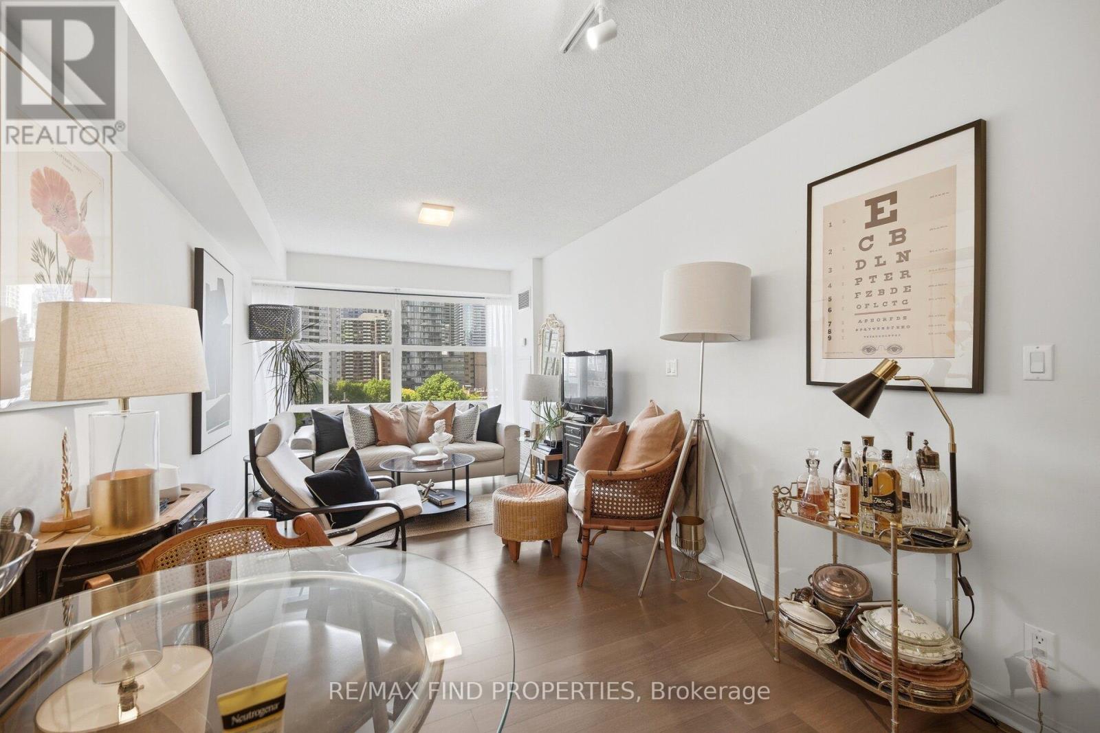 910 - 11 St. Joseph Street, Toronto, Ontario  M4Y 3G4 - Photo 15 - C13133288