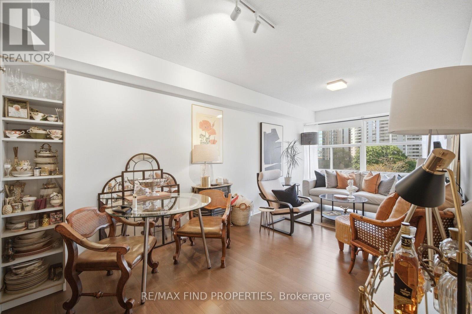 910 - 11 St. Joseph Street, Toronto, Ontario  M4Y 3G4 - Photo 13 - C13133288