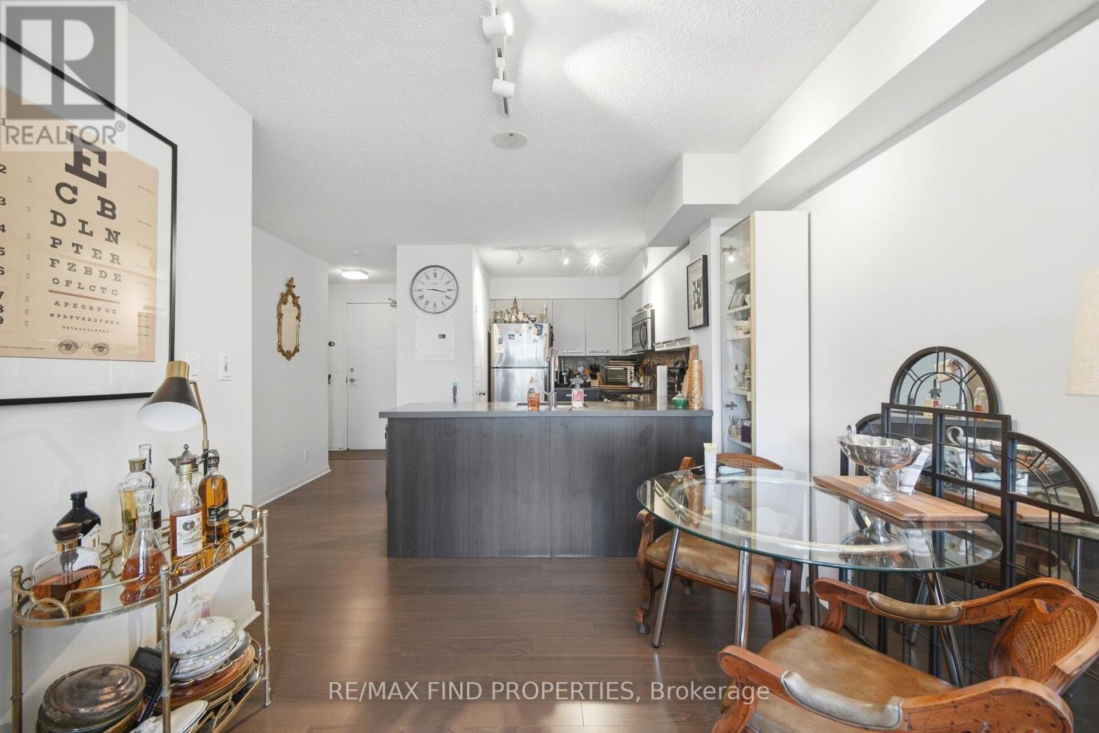910 - 11 St. Joseph Street, Toronto, Ontario  M4Y 3G4 - Photo 16 - C13133288