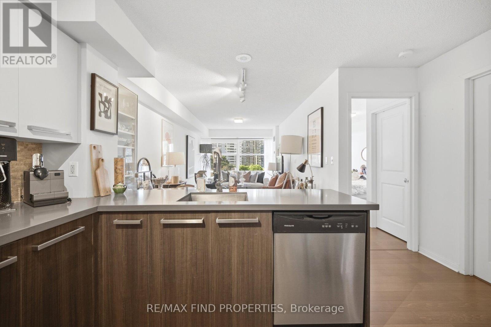910 - 11 St. Joseph Street, Toronto, Ontario  M4Y 3G4 - Photo 12 - C13133288