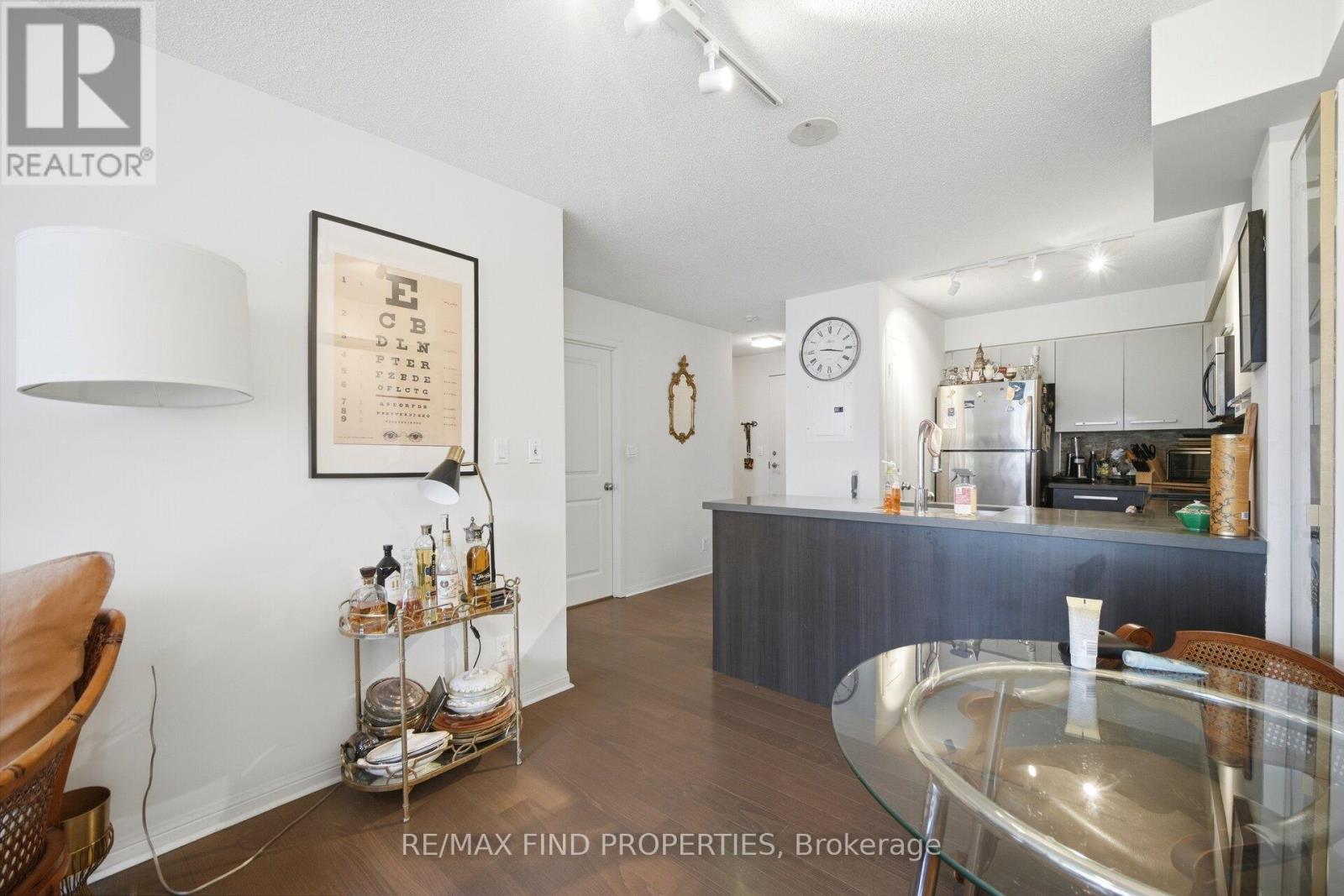 910 - 11 St. Joseph Street, Toronto, Ontario  M4Y 3G4 - Photo 17 - C13133288