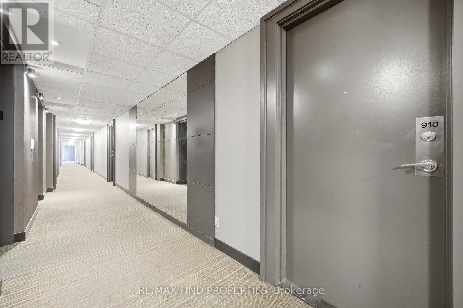 910 - 11 St. Joseph Street, Toronto, Ontario  M4Y 3G4 - Photo 5 - C13133288