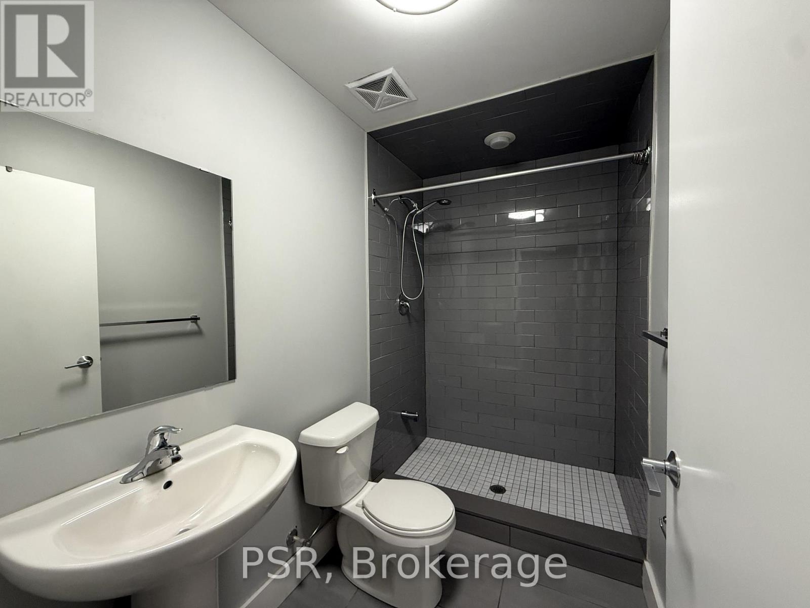 310 - 2870 Dundas Street W, Toronto, Ontario  M6P 1Y8 - Photo 8 - W13127716