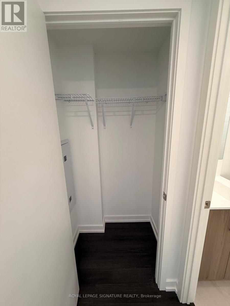 622 - 4000 Eglinton Avenue W, Toronto, Ontario  M9A 4M2 - Photo 8 - W13207614