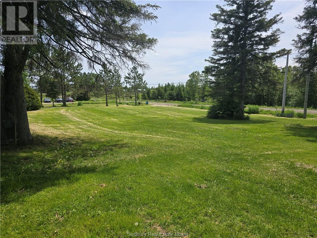 252 Pothier, St. Charles, Ontario  P0M 2W0 - Photo 3 - 2128136