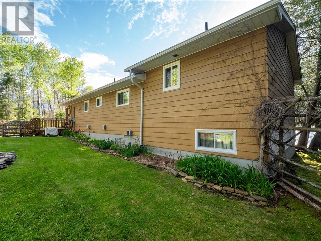 609a Hideaway Road, Kagawong, Ontario P0P 1J0 - Photo 18 - 2128097
