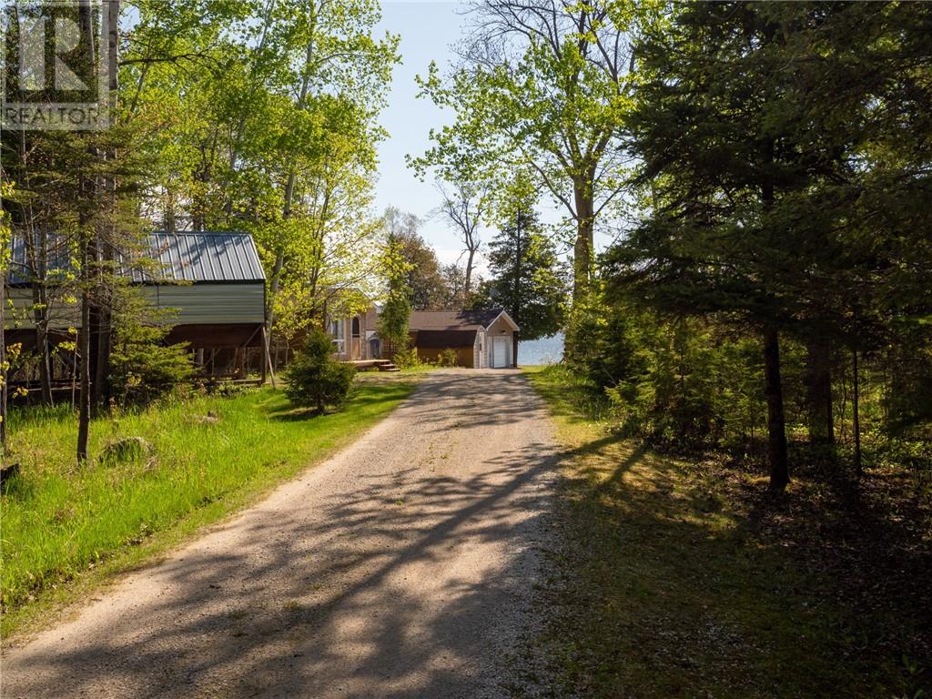 609a Hideaway Road, Kagawong, Ontario P0P 1J0 - Photo 20 - 2128097