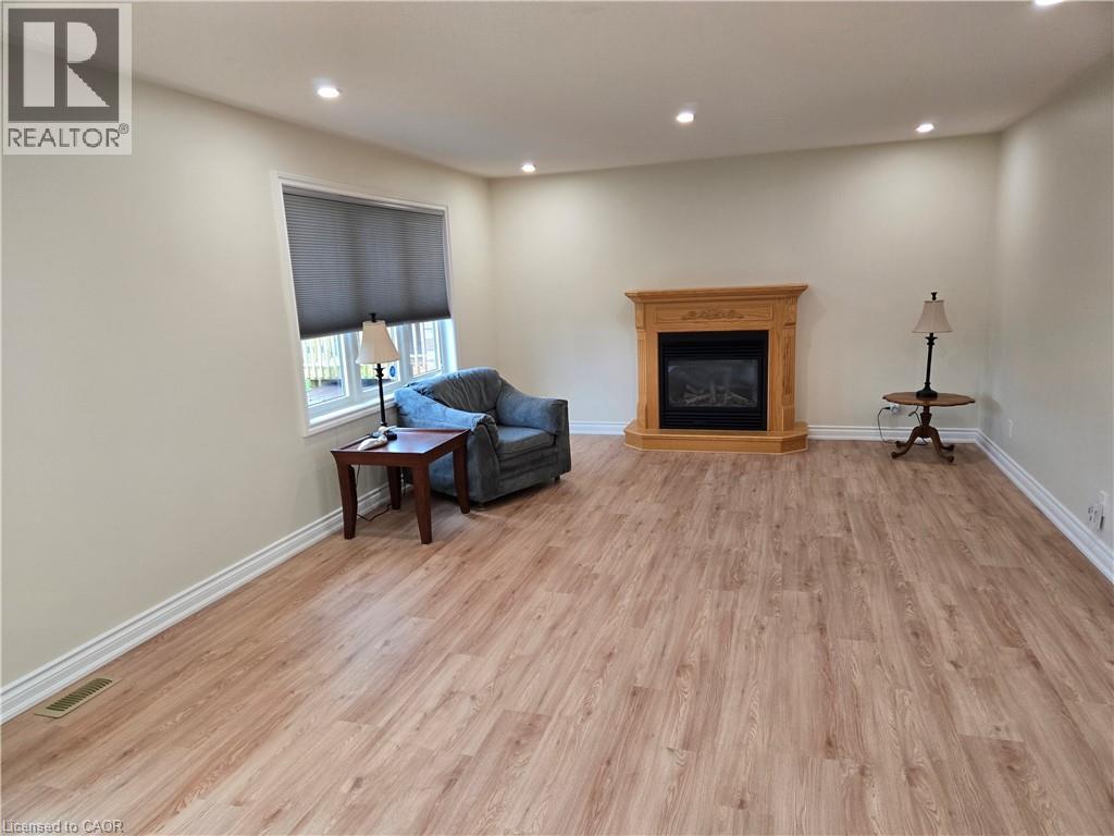 451 Queen Street S, Simcoe, Ontario  N3Y 5N1 - Photo 6 - 40825401