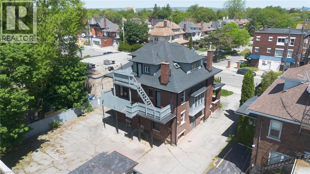 822 Main Street E, Hamilton, Ontario  L8M 1L6 - Photo 2 - 40834261