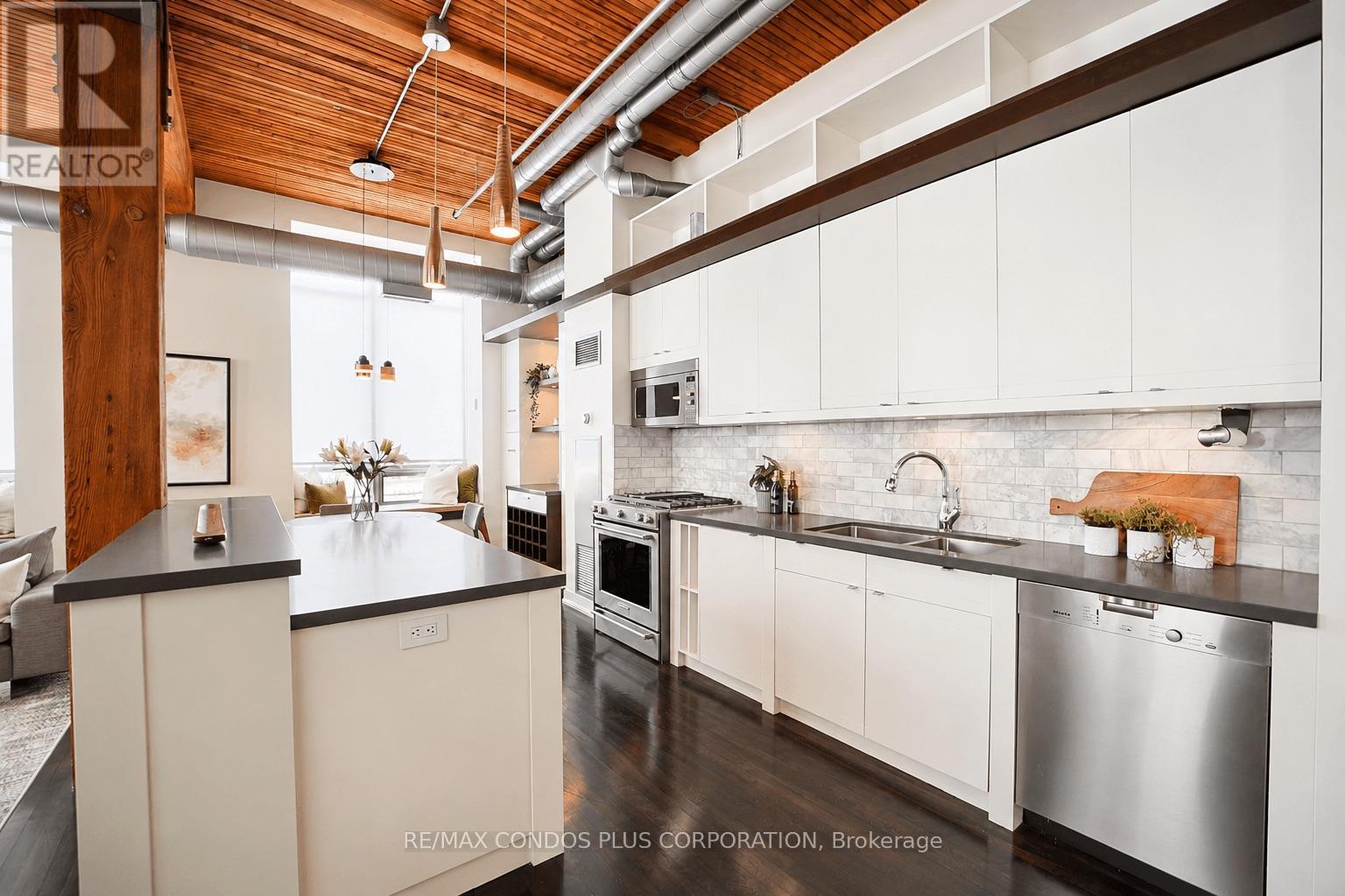 225 - 993 Queen Street W, Toronto, Ontario  M6J 1H2 - Photo 25 - C13208312