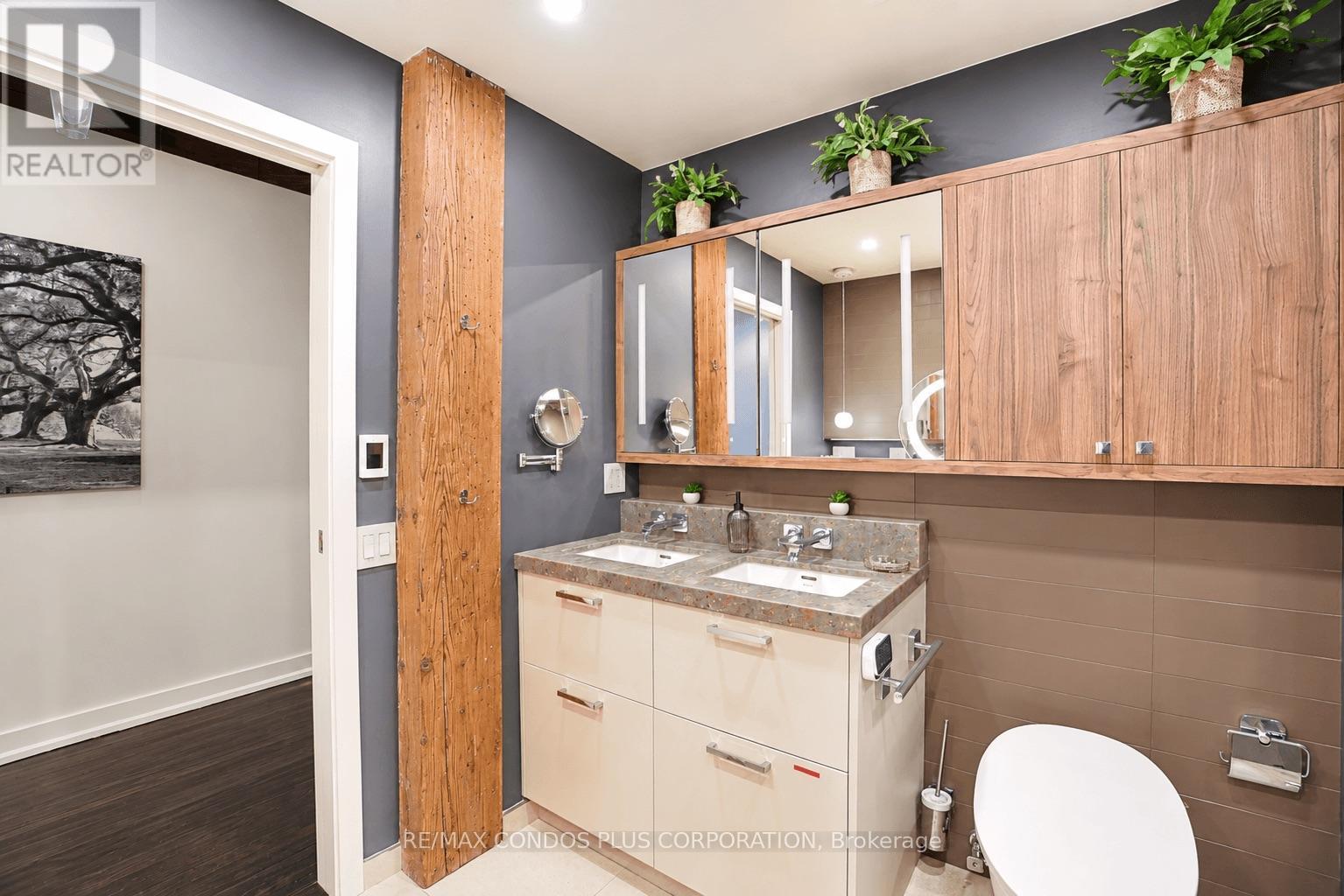 225 - 993 Queen Street W, Toronto, Ontario  M6J 1H2 - Photo 35 - C13208312