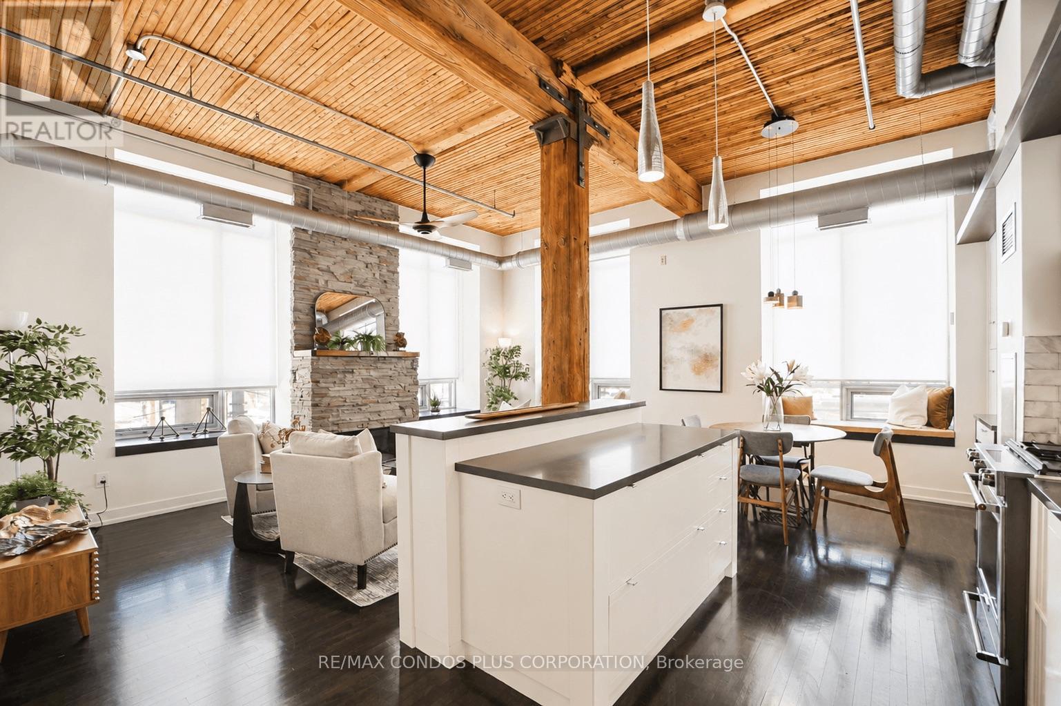 225 - 993 Queen Street W, Toronto, Ontario  M6J 1H2 - Photo 8 - C13208312