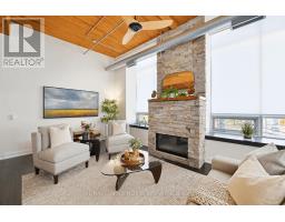 225 - 993 QUEEN STREET W, Toronto, Ontario