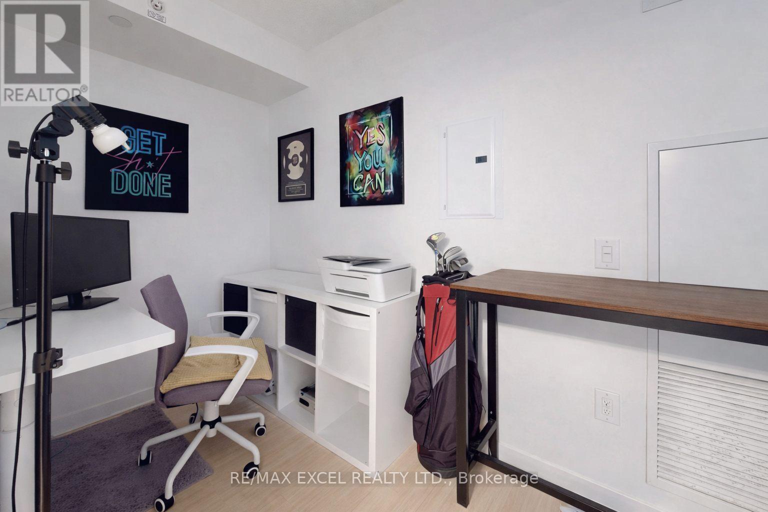 1606 - 75 Queens Wharf Road, Toronto, Ontario  M5V 0J8 - Photo 14 - C13208318