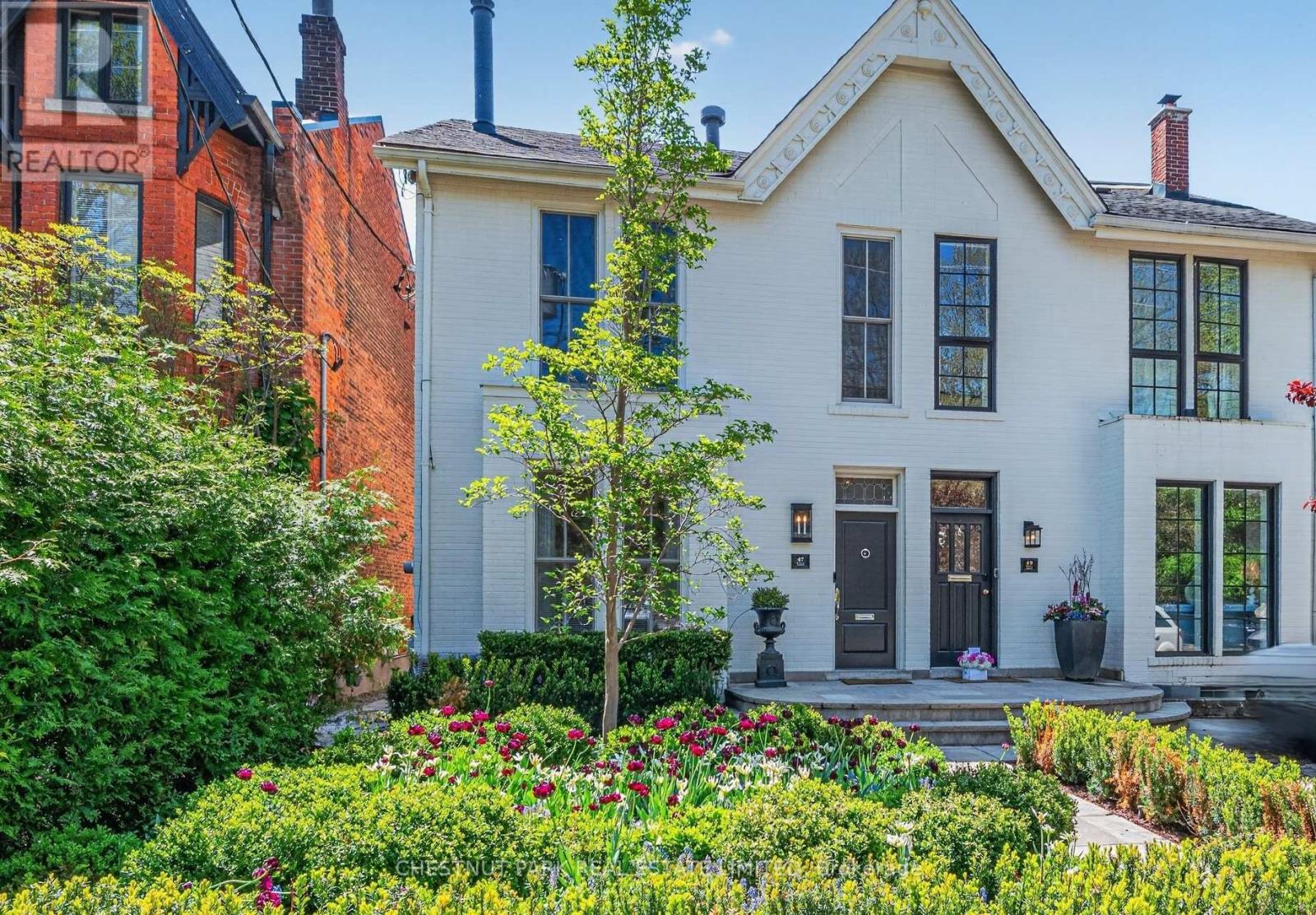 47 WALKER AVENUE, Toronto, Ontario