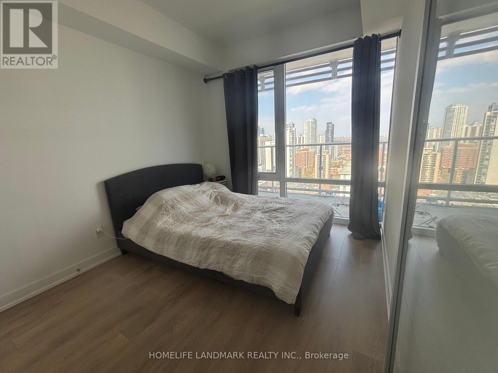 18 Maitland Terrace, Toronto, Ontario  M4Y 0H2 - Photo 7 - C13208410