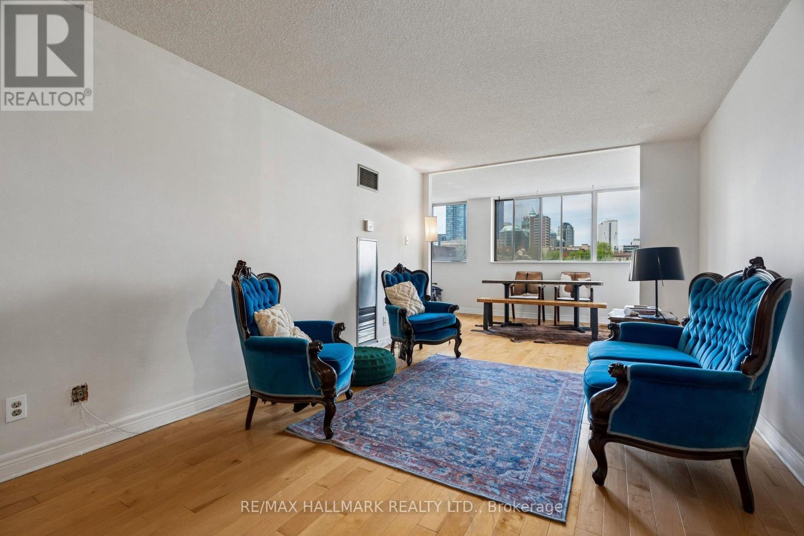 506 - 15 Maitland Place, Toronto, Ontario  M4Y 2X3 - Photo 8 - C13208428
