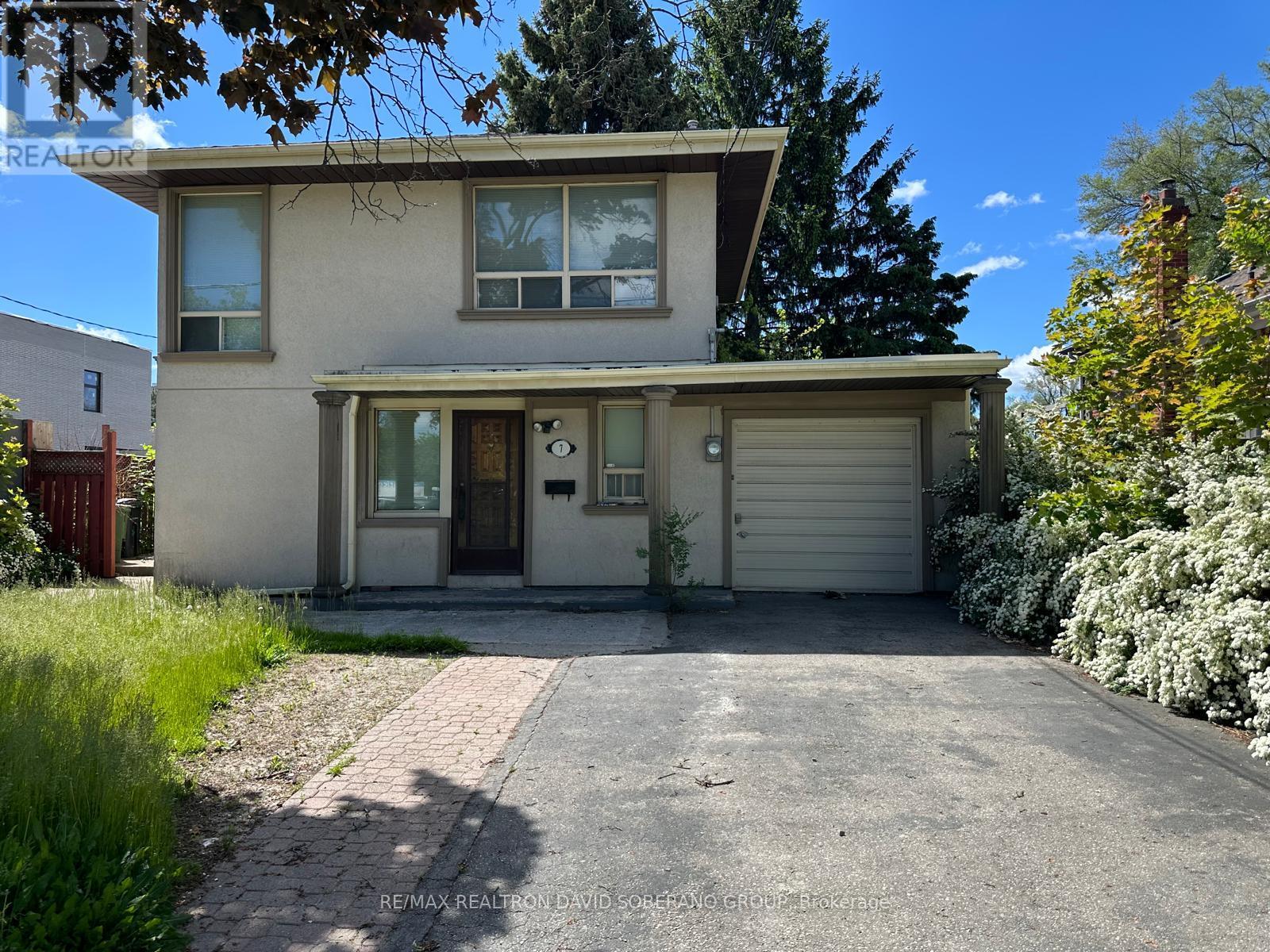 7 CADILLAC AVENUE, Toronto, Ontario