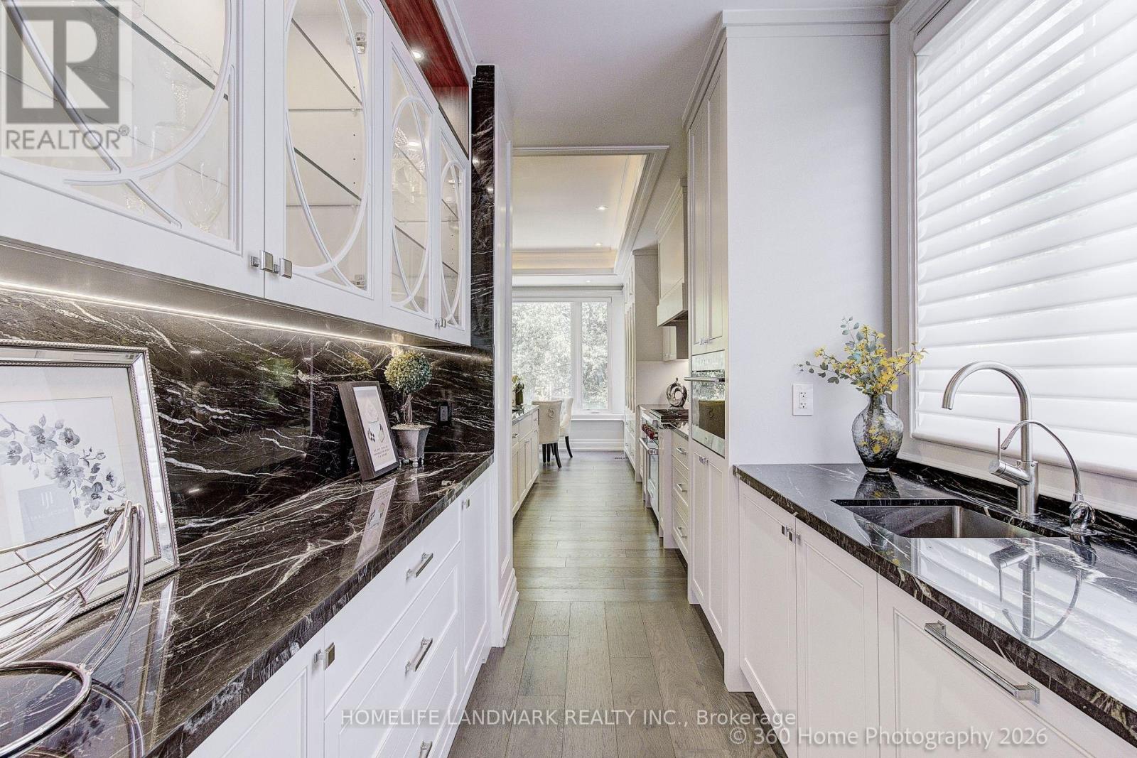 176 Caribou Road, Toronto, Ontario  M5N 2B6 - Photo 20 - C13208446