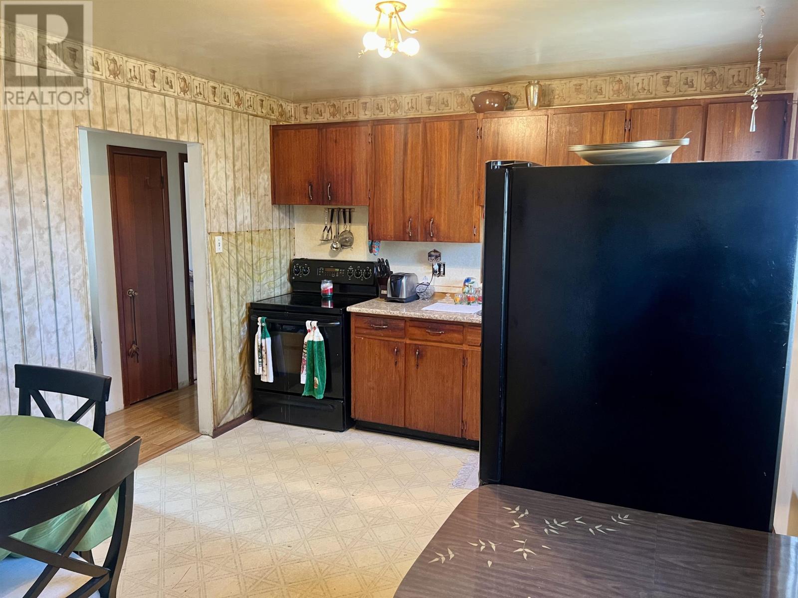 447 Pineview Bay, Thunder Bay, Ontario  P7C 1Y6 - Photo 15 - TB2601215