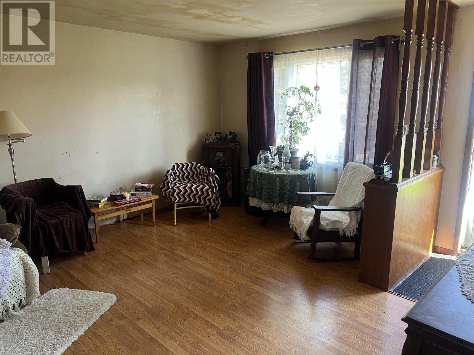 447 Pineview Bay, Thunder Bay, Ontario  P7C 1Y6 - Photo 4 - TB2601215