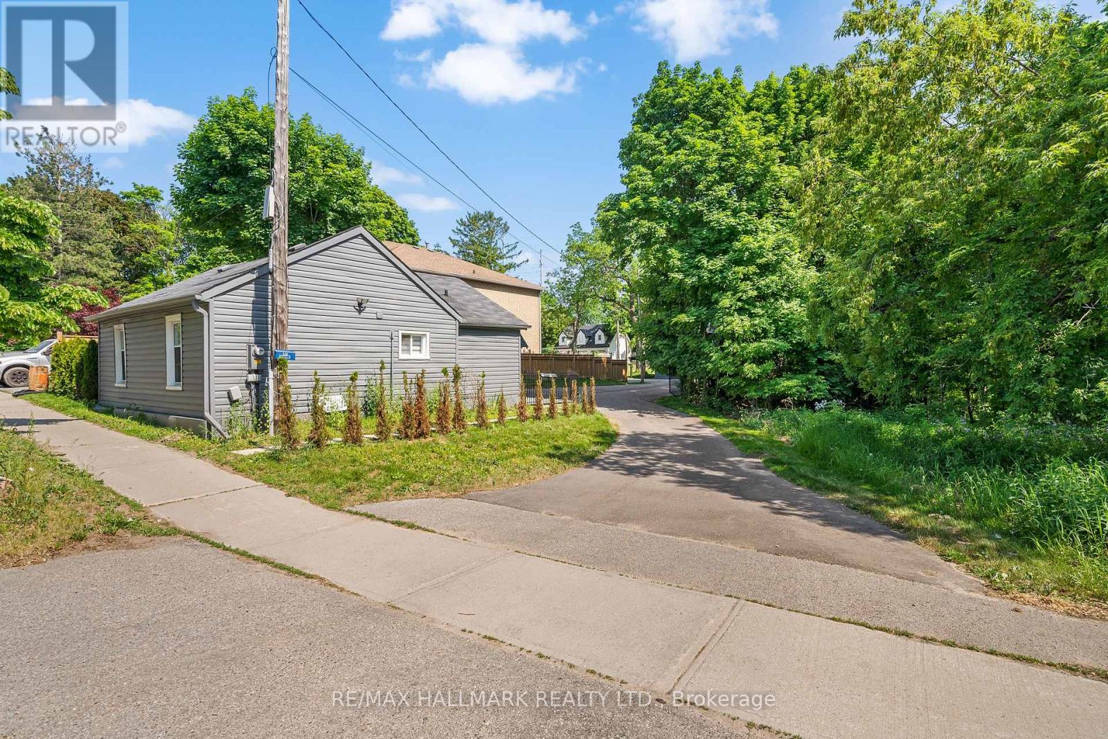 551 Military Trail, Toronto, Ontario  M1E 4S7 - Photo 49 - E13208436