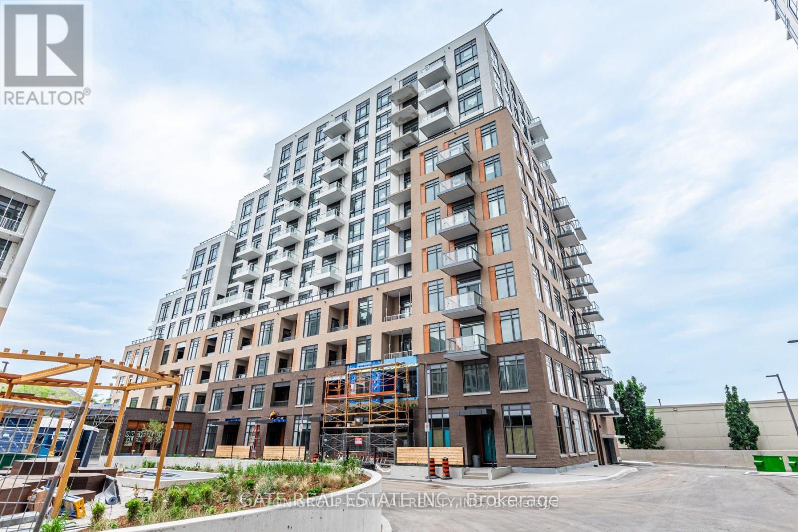 C-317 - 8 Beverley Glen Boulevard, Vaughan, Ontario  L4J 0L5 - Photo 1 - N13208348