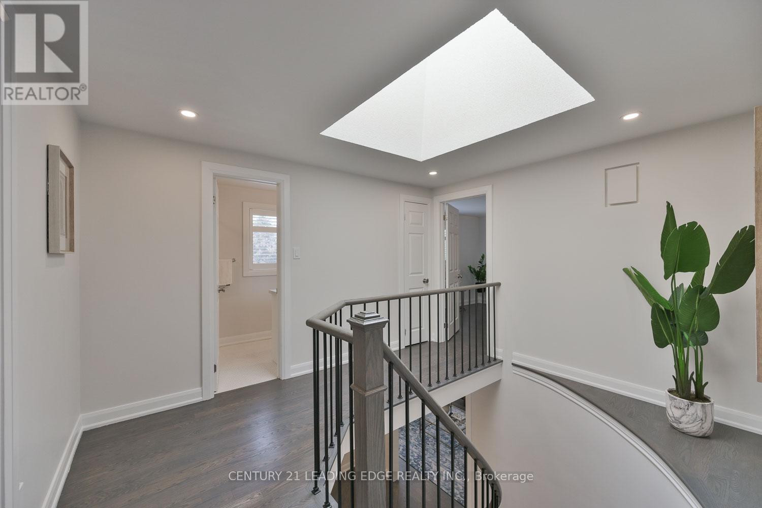 6 Dalecroft Circle, Markham, Ontario  L3R 6J6 - Photo 28 - N13208384