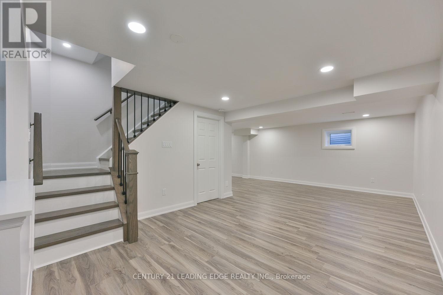 6 Dalecroft Circle, Markham, Ontario  L3R 6J6 - Photo 41 - N13208384