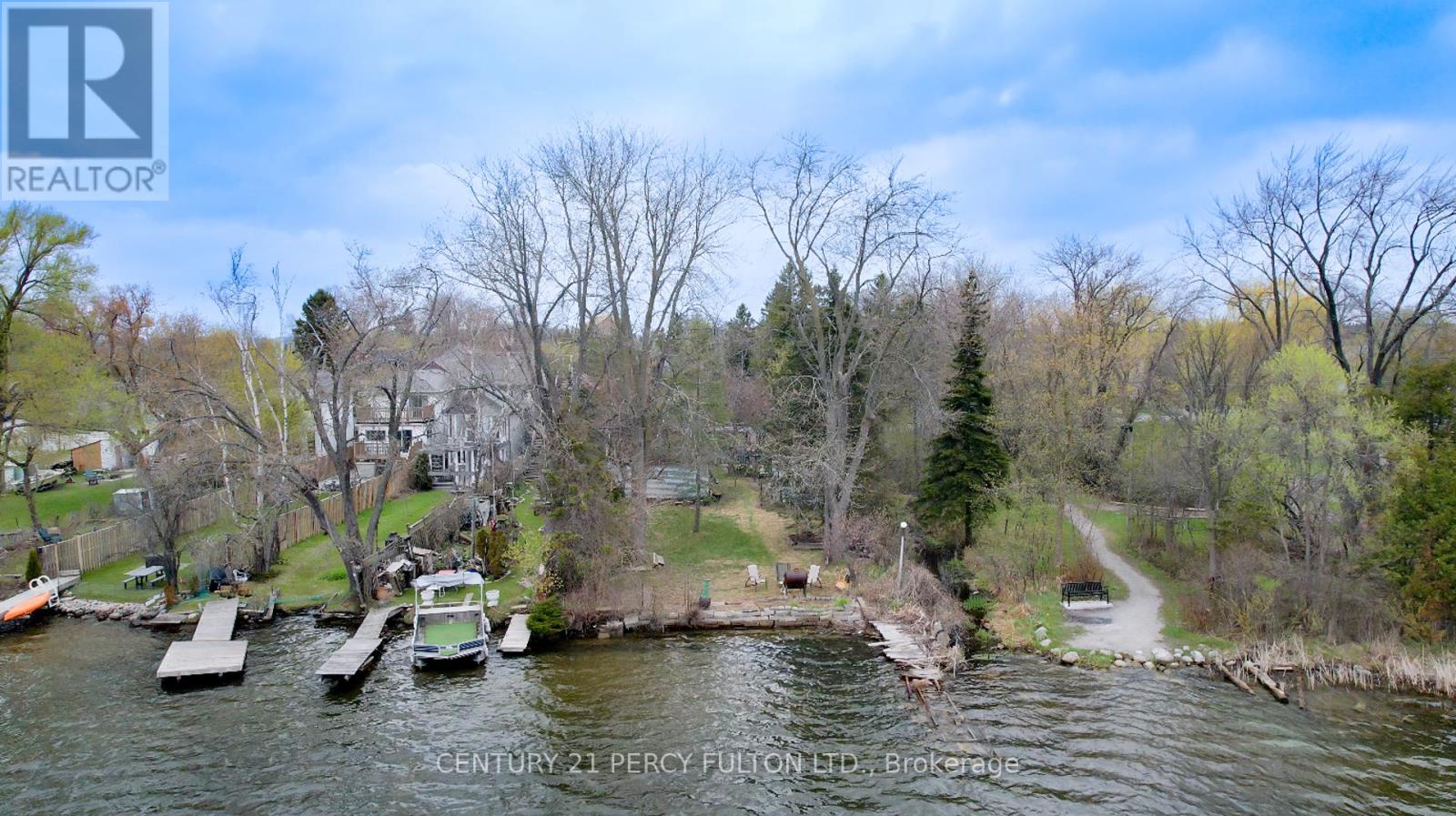 595 North Lake Road, Richmond Hill, Ontario  L4E 3B9 - Photo 17 - N13103278