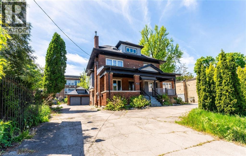 822 Main Street E, Hamilton, Ontario  L8M 1L6 - Photo 1 - 40833439