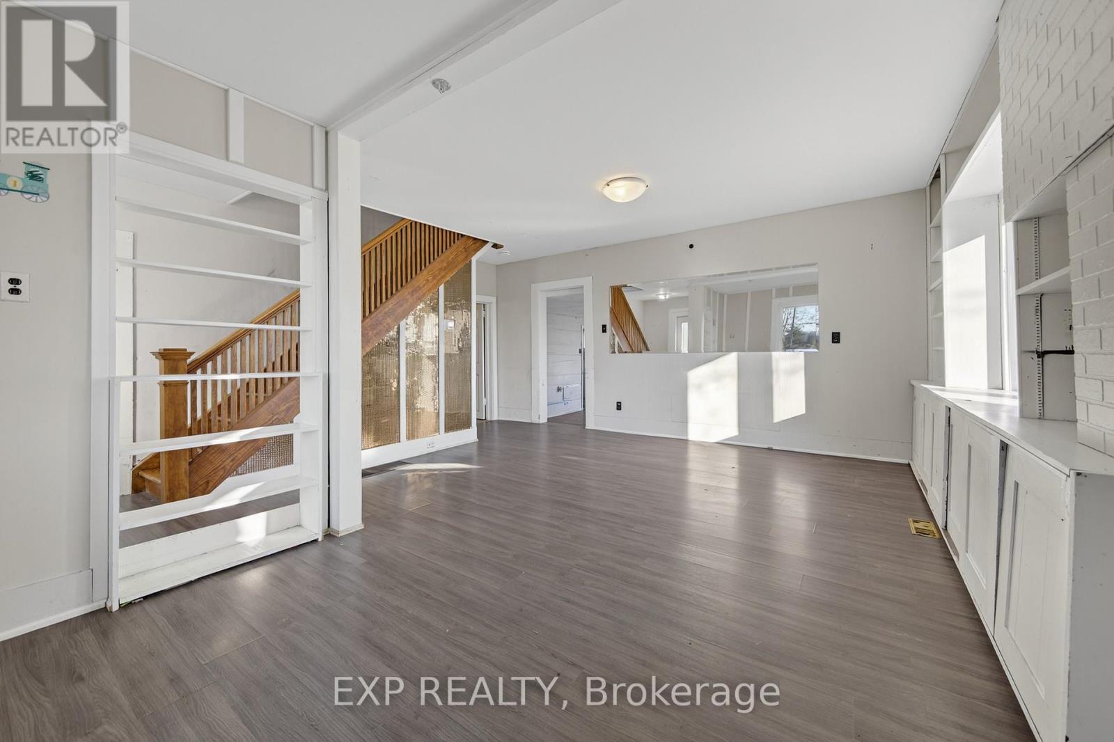 8184 26 Highway, Clearview, Ontario  L0M 1S0 - Photo 22 - S13208456