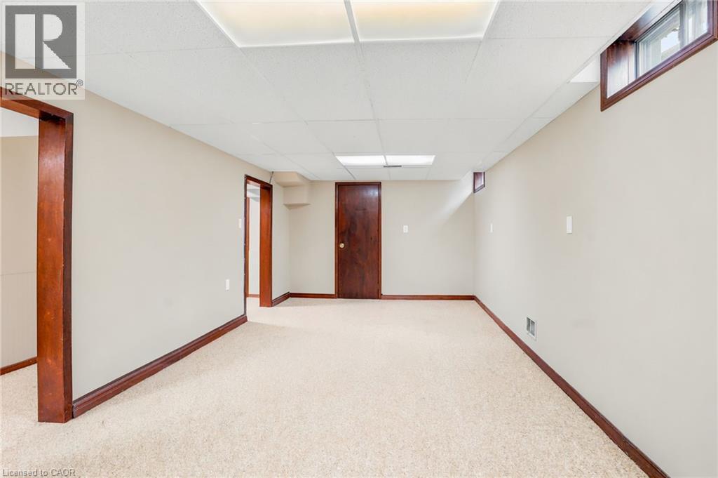 35 Amblecote Place, Hamilton, Ontario  L8W 3E9 - Photo 37 - 40834278