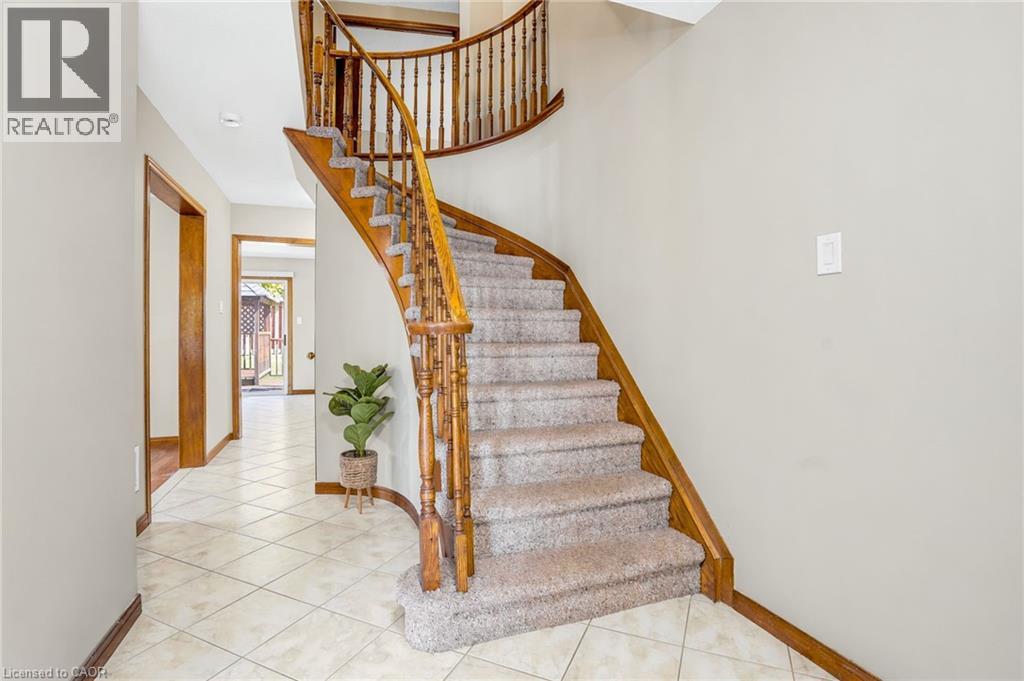 35 Amblecote Place, Hamilton, Ontario  L8W 3E9 - Photo 21 - 40834278