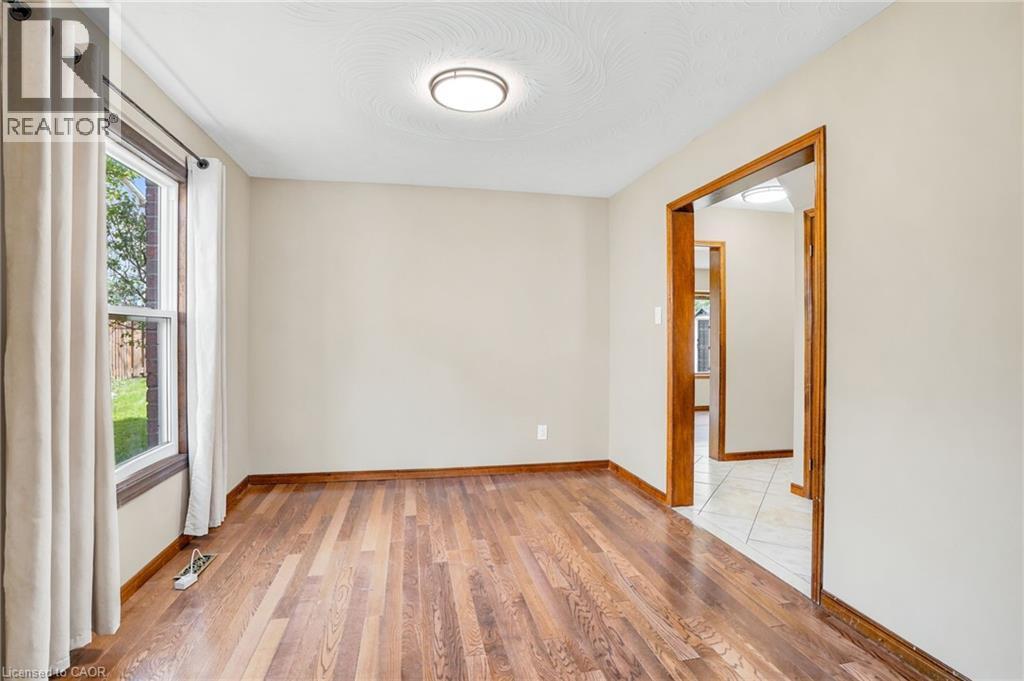 35 Amblecote Place, Hamilton, Ontario  L8W 3E9 - Photo 7 - 40834278